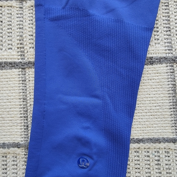 🌞Lululemon Zone In Crop Seamless Leggings Sapphire Blue - Picture 11 of 14